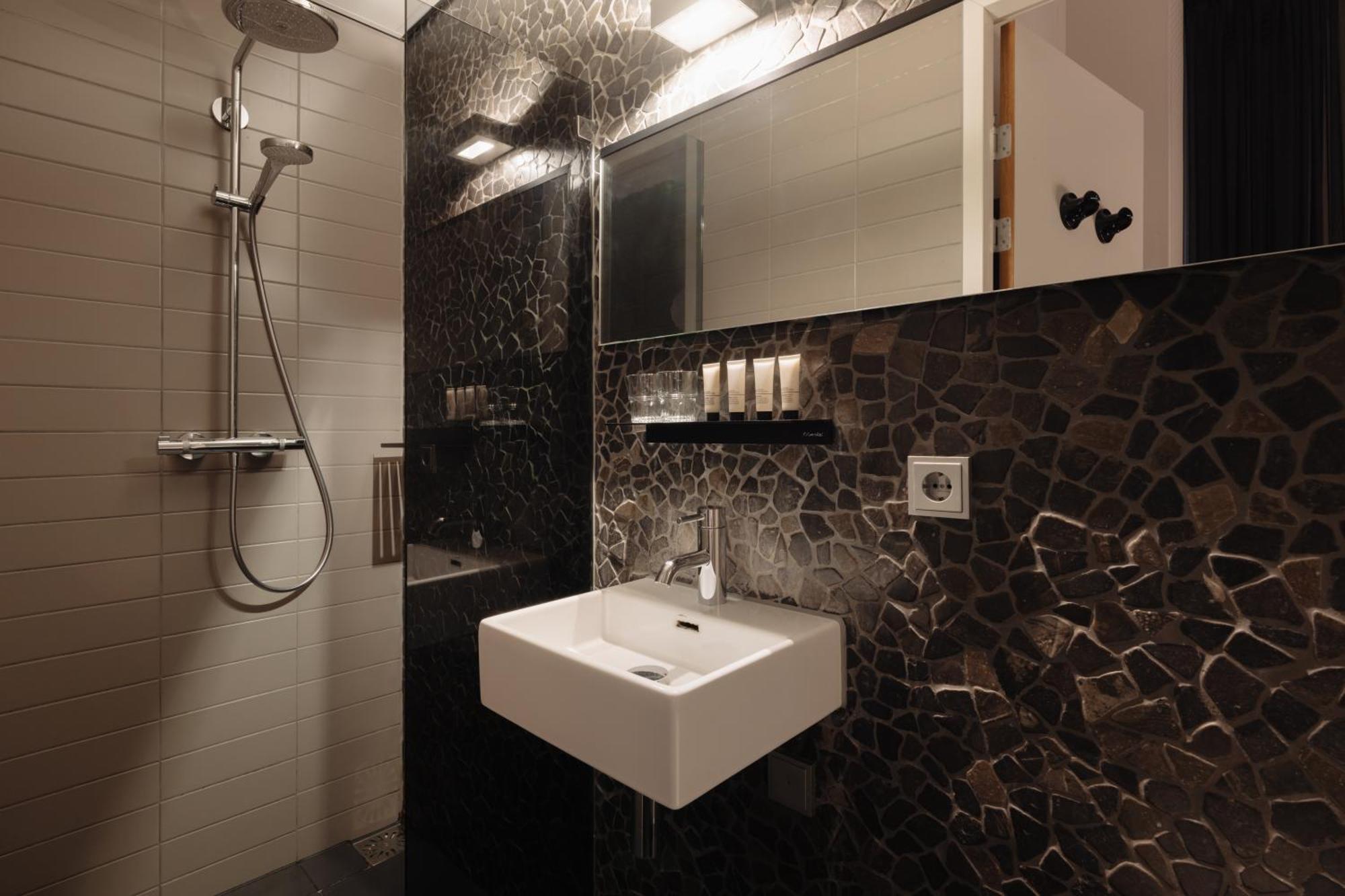 Hotel V Frederiksplein Амстердам Екстериор снимка
