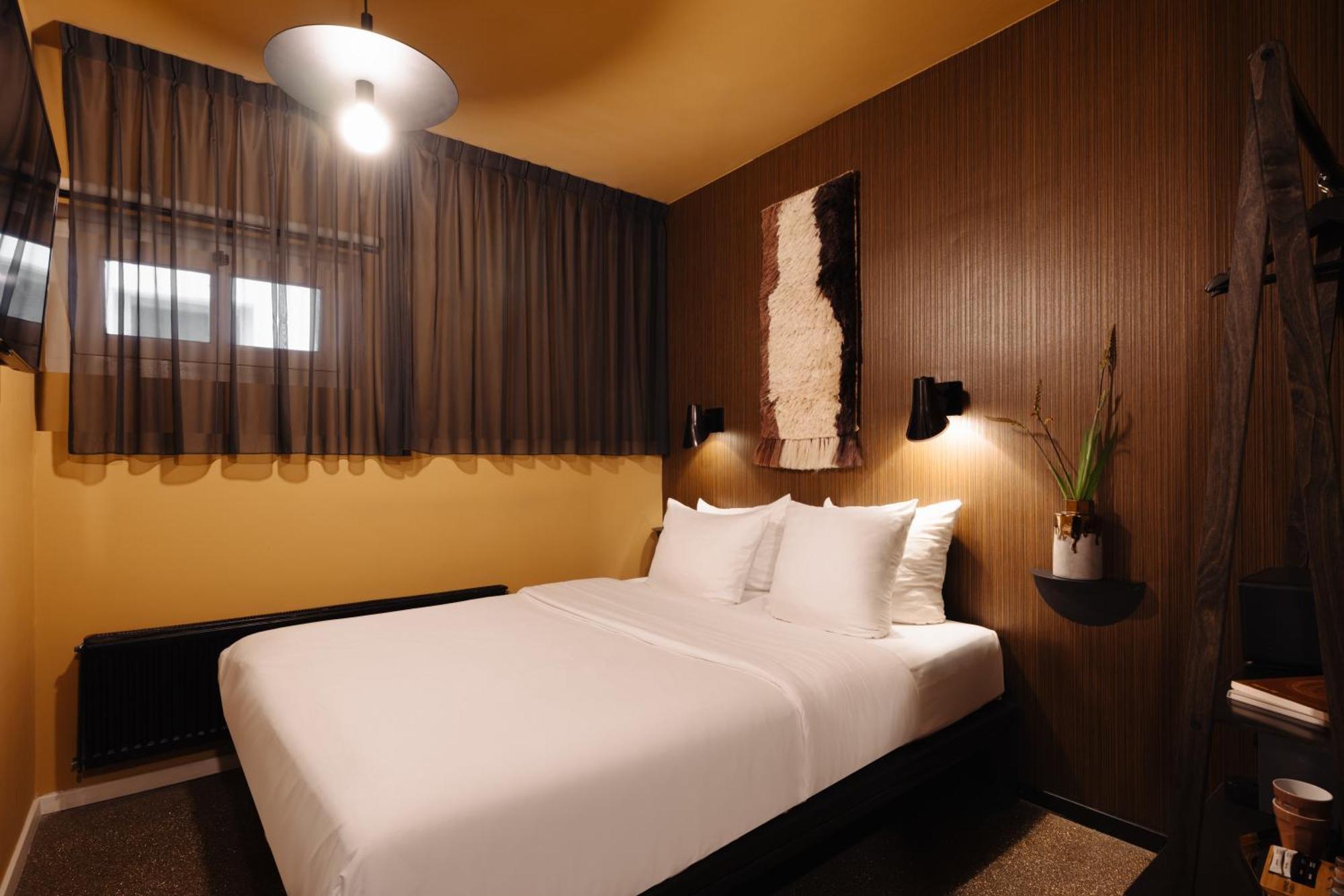Hotel V Frederiksplein Амстердам Екстериор снимка