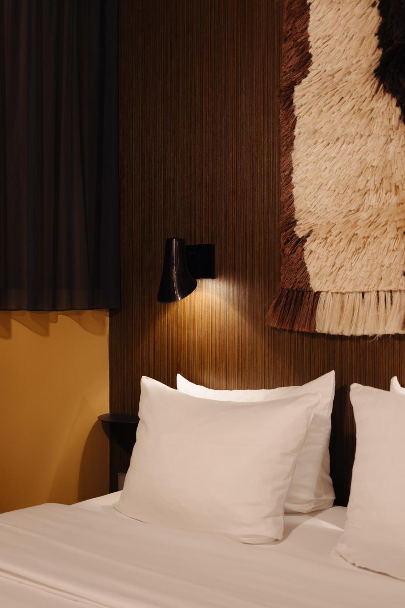 Hotel V Frederiksplein Амстердам Екстериор снимка